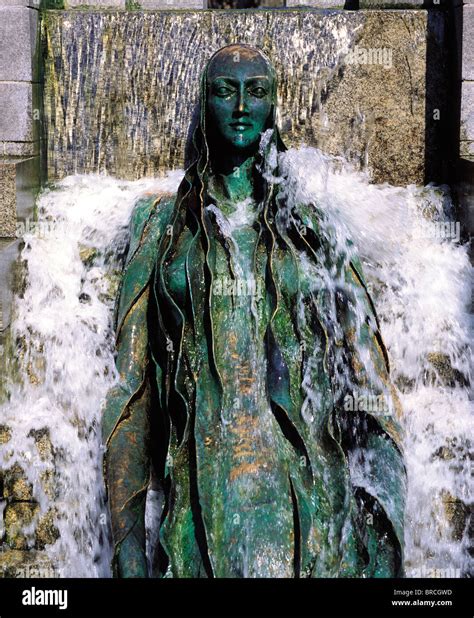 Anna Livia Monument Dublin Co Dublin Ireland Statue Representing Stock Photo 31624137 Alamy