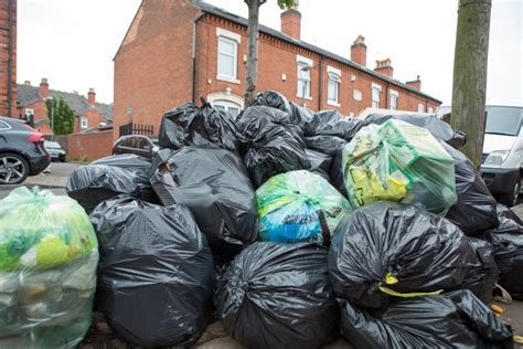 Birmingham Bin Strikes Leave City Covered In Rubbish Metro News