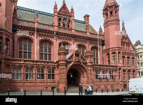 Birmingham Magistrates Court Building Stock Photo Alamy