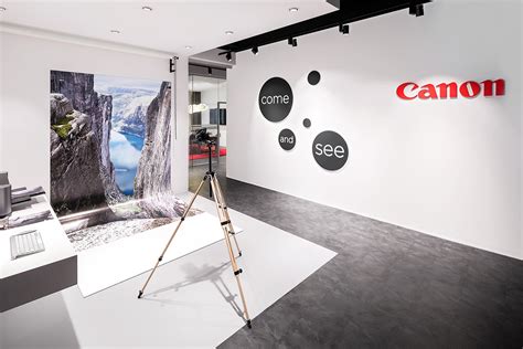 Canon Customer Experience Centre Krefeld 2017 On Behance