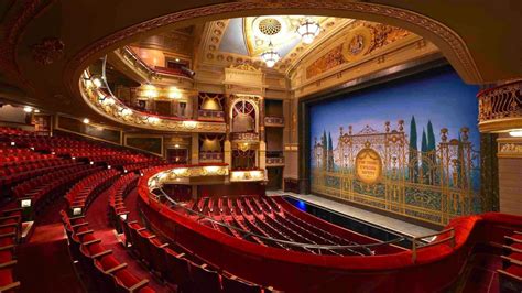 Celebrate Her Majesty S Platinum Jubilee At Theatre Royal Drury Lane