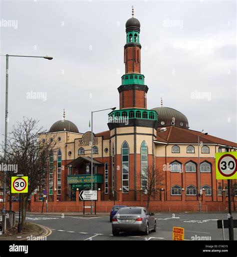 Central Jamia Mosque Ghamkol Sharif Building On Golden Hillock Road At Small Heath Birmingham