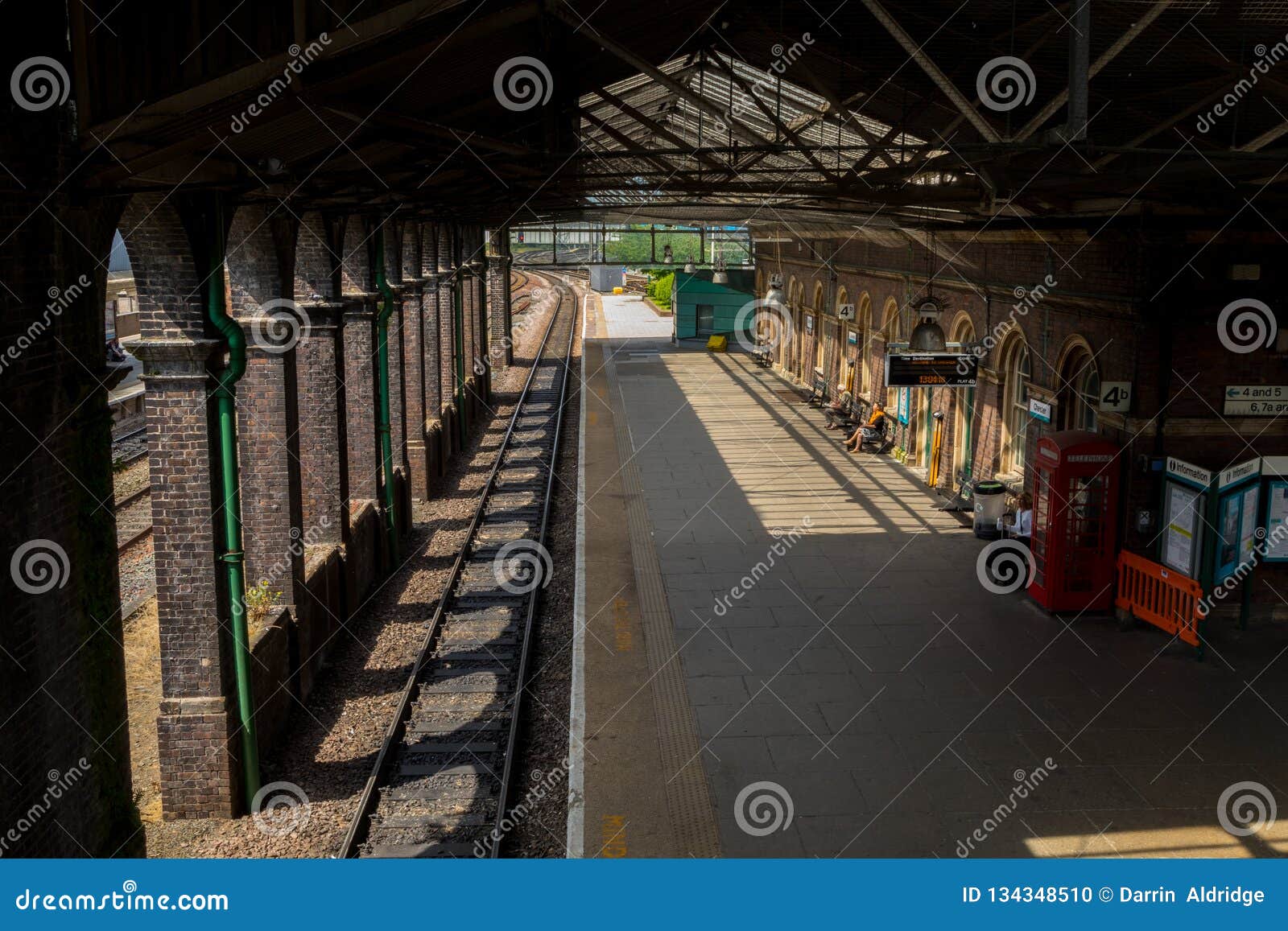 Chester Station Island Platform West Pavilion Birmingham Lohnt Es