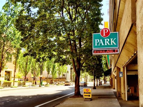 City Center Parking Parking 1400 Sw 4Th Ave Downtown Portland Or