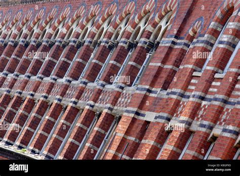 Colourful Victorian Brickwork In Hockley Birmingham Stock Photo Alamy