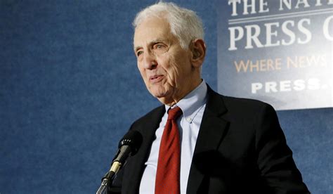 Daniel Ellsberg The Man Who Exposed Vietnam War Secrets Dies At 92