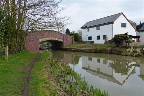 Grand Union Canal At Yelvertoft Mat Fascione Geograph Britain And