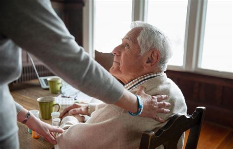 How To Help Dementia Patients And Their Families During The Pandemic