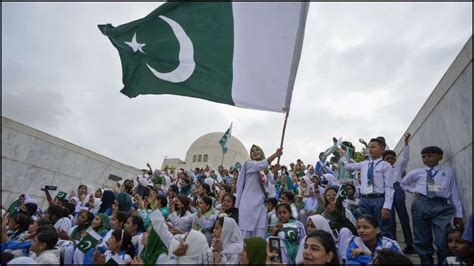 India And Pakistan Got Freedom Together Yet Islamabad Celebrates Independence Day On August 14 Here S Why India News India Tv