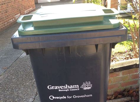 New Wheelie Bins Being Rolled Out As Gravesham Council Looks To Clean Up The Borough Amp 39 S Streets