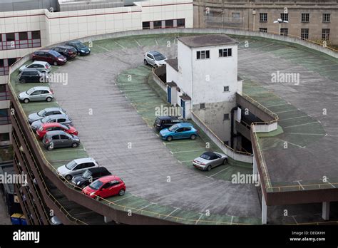 Rooftop Car Parks Hi Res Stock Photography And Images Alamy