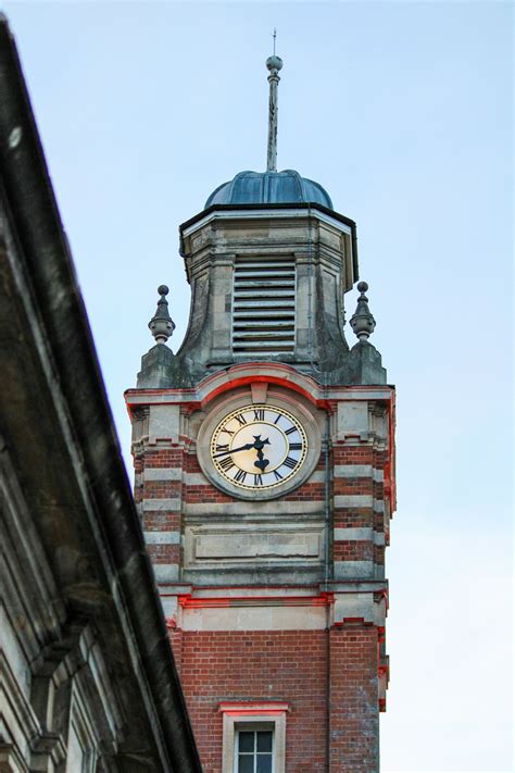 Sutton Coldfield Town Hall Pictures Download Free Images On Unsplash