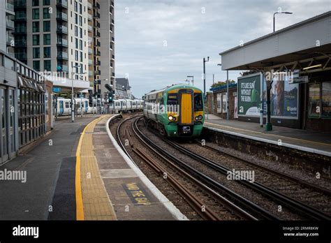 Sutton Railway Station Stock Photos Amp Sutton Railway Station Stock Images Alamy