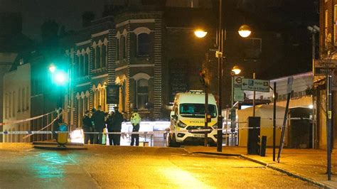 Sutton Station Stabbing Incident Today Is Sutton Station Closed Who