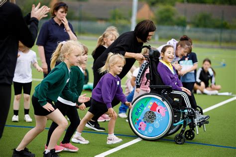 The Oaks Care Home Teams Up With Local School Sandstone Care Group