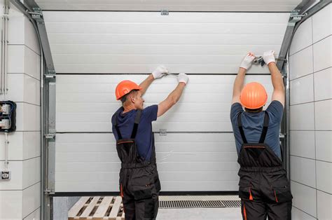 Tips To Hire The Best Garage Door Repair Service Garage Door Repair