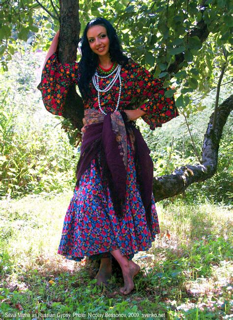 Uncover The Ultimate Guide To Romanian Gypsy Women's Style