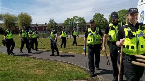 West Midlands Police Sgt Paxton Team Walking In The Areas Of Henry Barber Park Youtube